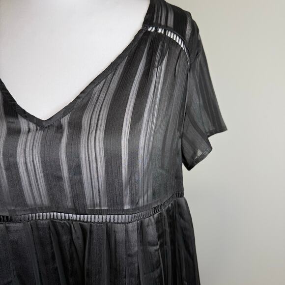 Urban Outfitters Sheer Tiered Mini Dress – Size XS - Picture 2 of 4